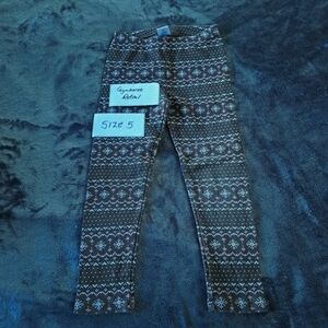 Gymboree girls size 5 brown with snowflake leggings